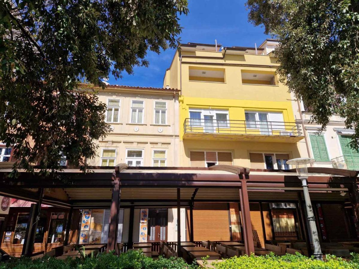 Rooftop Apartment Криквеница Екстериор снимка